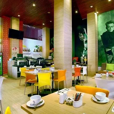 Favehotel Square