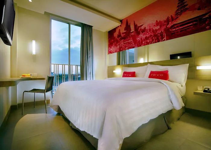 酒店 Favehotel Square 3*