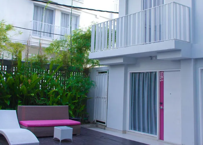 Favehotel Square